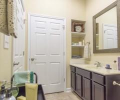 Studio Apartment Bloomington